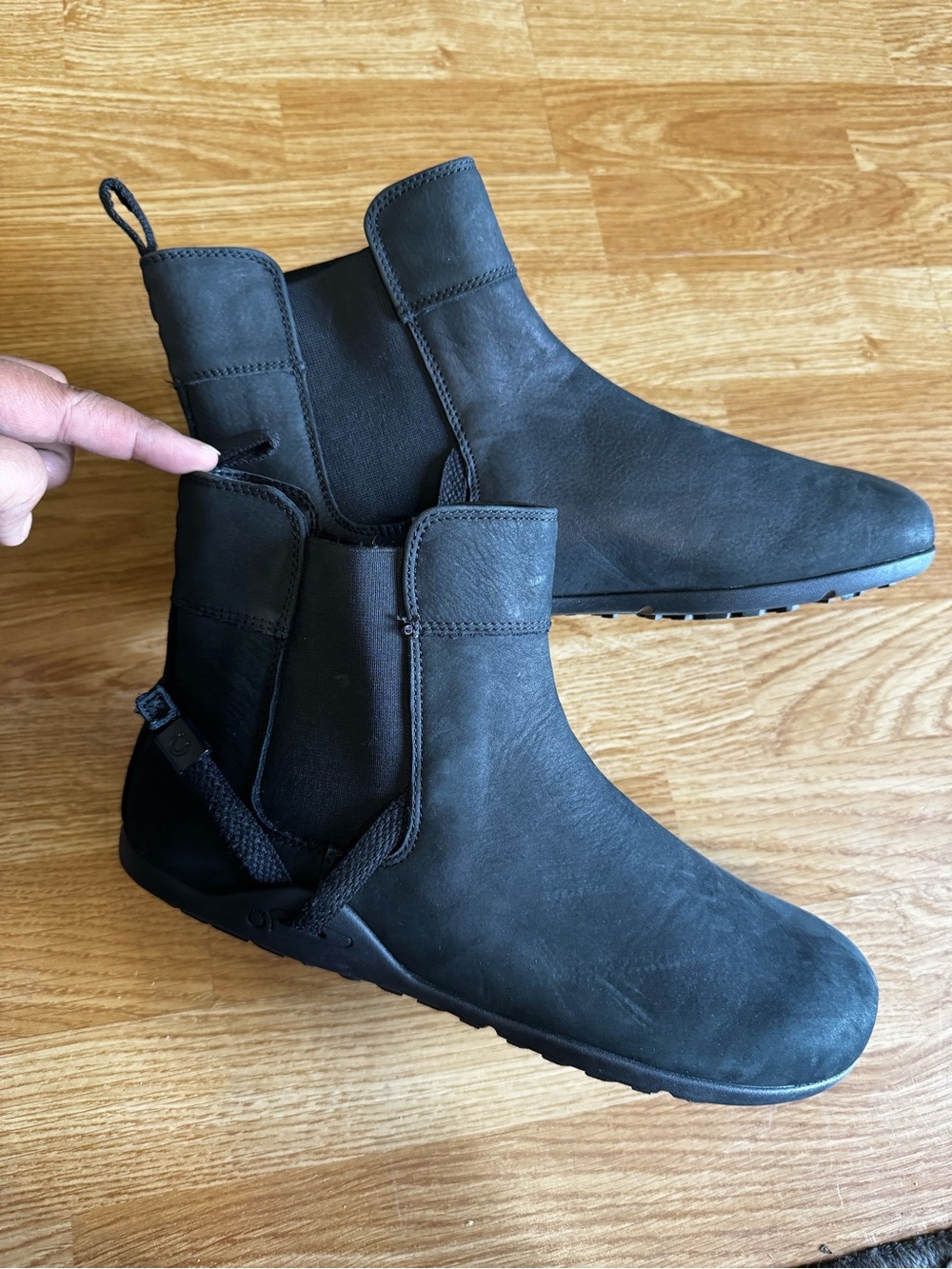 Xero Tari - Leather Chelsea Boot For Women size 10